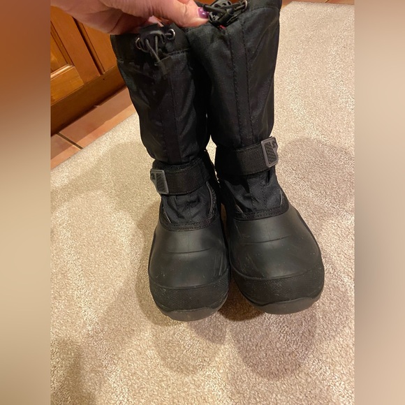 Kamik Waterproof Winter Boots Size 6 - Picture 3 of 12